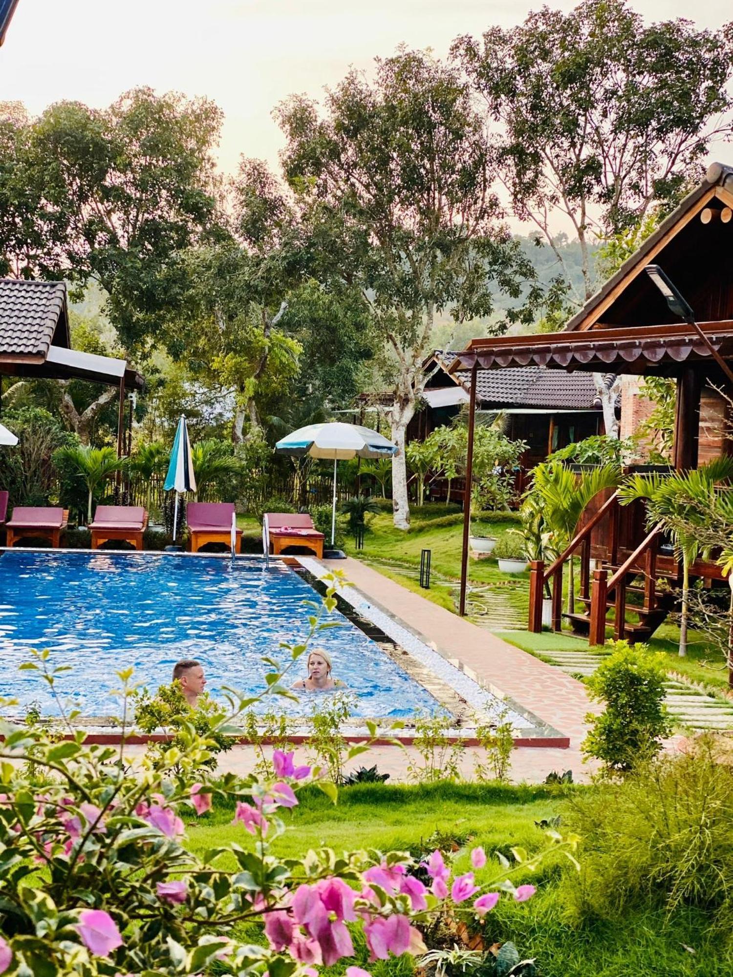 Anna Pham Bungalow - Friendly Local Phu Quoc Buitenkant foto