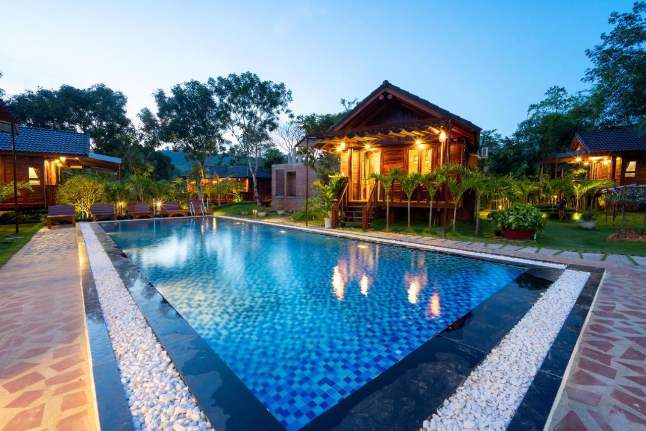 Anna Pham Bungalow - Friendly Local Phu Quoc Buitenkant foto