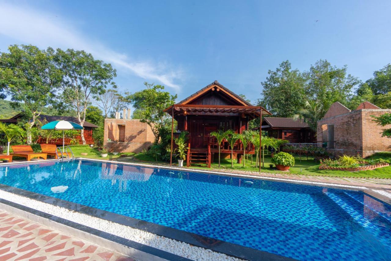 Anna Pham Bungalow - Friendly Local Phu Quoc Buitenkant foto